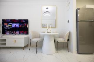 Bloomfields Studio in The Gate - Masdar - 2