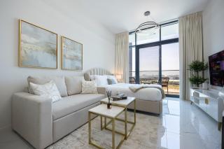 Bloomfields Studio in The Gate - Masdar - 0