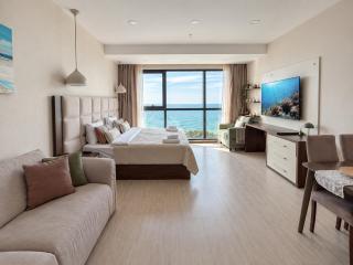 Beachfront apartments at Porta Batumi Tower - 1
