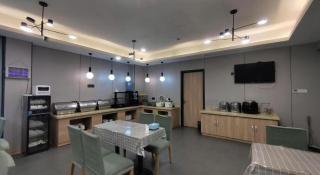 GreenTree Inn Wuxi Quanshan Center - 2