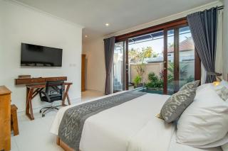 Raiba Pool Villas w Kitchenette - 1
