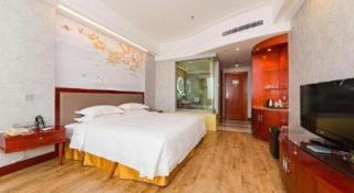 Junyu Grand Hotel Qinhuangdao - 4