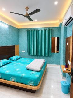 Hotel Utsav - 1