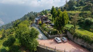 Avenaa 6Bhk Fragrant hills cottage, Jangalia Gaon - 4