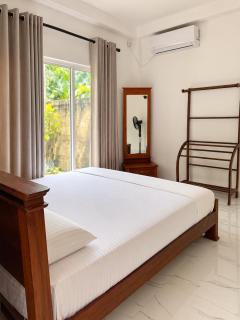 Blue Wave Holiday Villa - 9