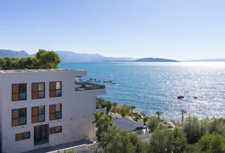 Villa Ines, First row,Heated Pool&Spa, near Trogir/Split - 2
