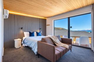 Tekapo Haven with Deck and Stargazing Sky - 9