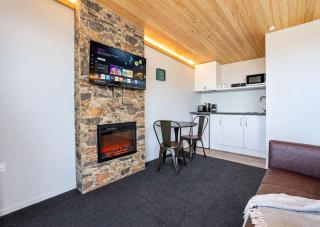 Tekapo Haven with Deck and Stargazing Sky - 1