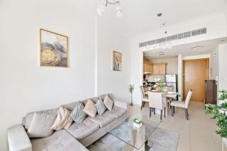 StoneTree - Furnished 1BR with Canal View - 3