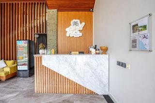 Tropical Beach House Bali - 1