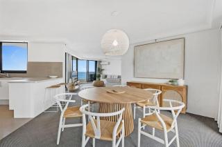 Acapulco Deluxe 2 Bedroom Apartment - CoastHM - 1