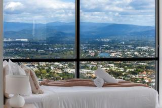Circle On Cavill High Floor 1 Bedroom Apartment - CoastHM - 5