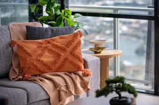 Circle On Cavill High Floor 1 Bedroom Apartment - CoastHM - 4