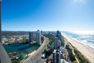 Stunning High Level Deluxe Apartment at Rhapsody - CoastHM - 9