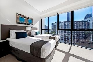 Stunning 2 Bed Apartment in Sierra Grand - CoastHM - 3