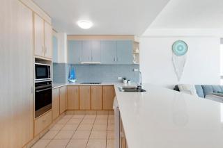 Spacious Family Apt - Waterslides & Ocean Views! - CoastHM - 1