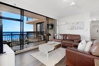 Central Getaway With Ocean Views - CoastHM - 4