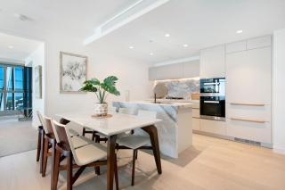 Jewel Broadbeach Luxury Apartment - CoastHM - 8