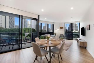 Couples Escape in Ruby Surfers Paradise - CoastHM - 0