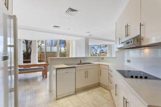 Spacious 3 Bedroom Family Apartment - CoastHM - 3
