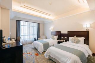 New Century Pujiang Hotel - 9