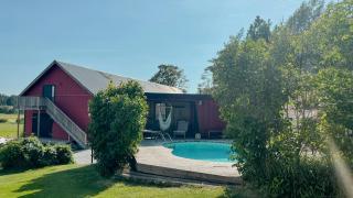Modern farm flat with pool sauna & cinema room - 9