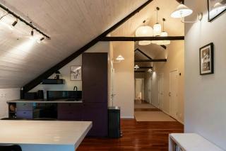 Modern farm flat with pool sauna & cinema room - 6