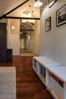 Modern farm flat with pool sauna & cinema room - 1