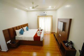 Laveesh Suites - 3