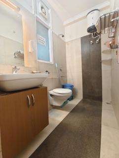 Nainitals Premises Luxury Stays - 3