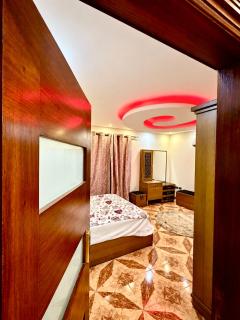Pyramids Cleopatra Luxurious - Kairo - 1