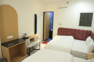 Hotel Shiv Om - 6