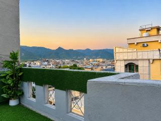 Premium VIP Apartment with Private Lawn & City View - 5