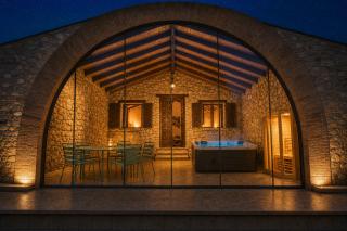 La Maison Amorosa & Bubble Glamping - 3