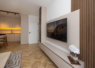 Elegant Apartment in Prishtina Garage & Terrace - 3