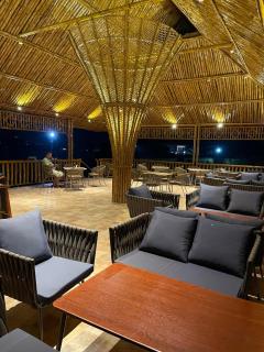 Hotel Vishuwa - 4