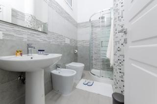 Tropical Boutique Apartment - 4