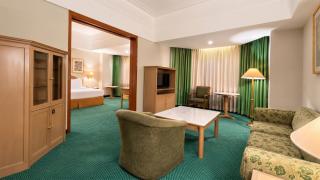 Horison Ultima Bandung - 9