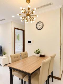 Elegant 1BR at Landmark Central Park - 4