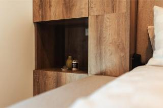 Little Wilmer, Big City Living, Sleeps 2 Murphy Bed - 3