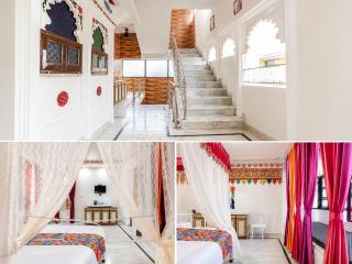 The White House by Lake Pichola - 0