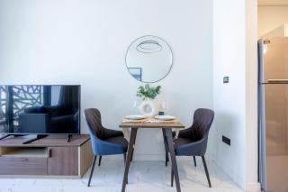 Bloomfields Studio in The Gate - Masdar - 4