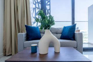Bloomfields Studio in The Gate - Masdar - 9