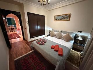 Luxury apartment 3 in the heart of Gueliz, Wifi, Pool - 2