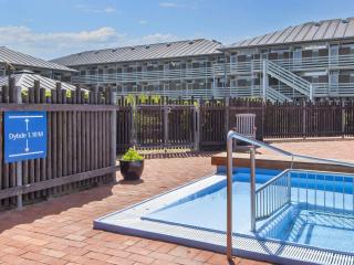 Apartment with terrace in a holiday park - 1