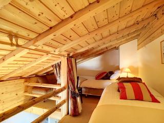 Tayannes 325B cozy 3 bedrooms apartment with mezzanine - 4