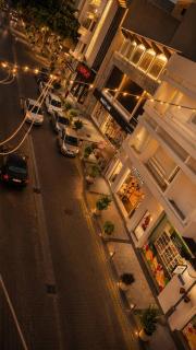 Elegant City Apartment with Rooftop Terrace - 5