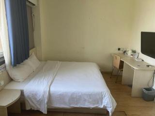 7 Days Inn Hami Baofeng Market - 6
