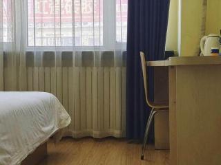 7 Days Inn Hami Baofeng Market - 1