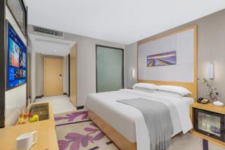 Lavande Hotels Ganzhou Golden Plaza - 1